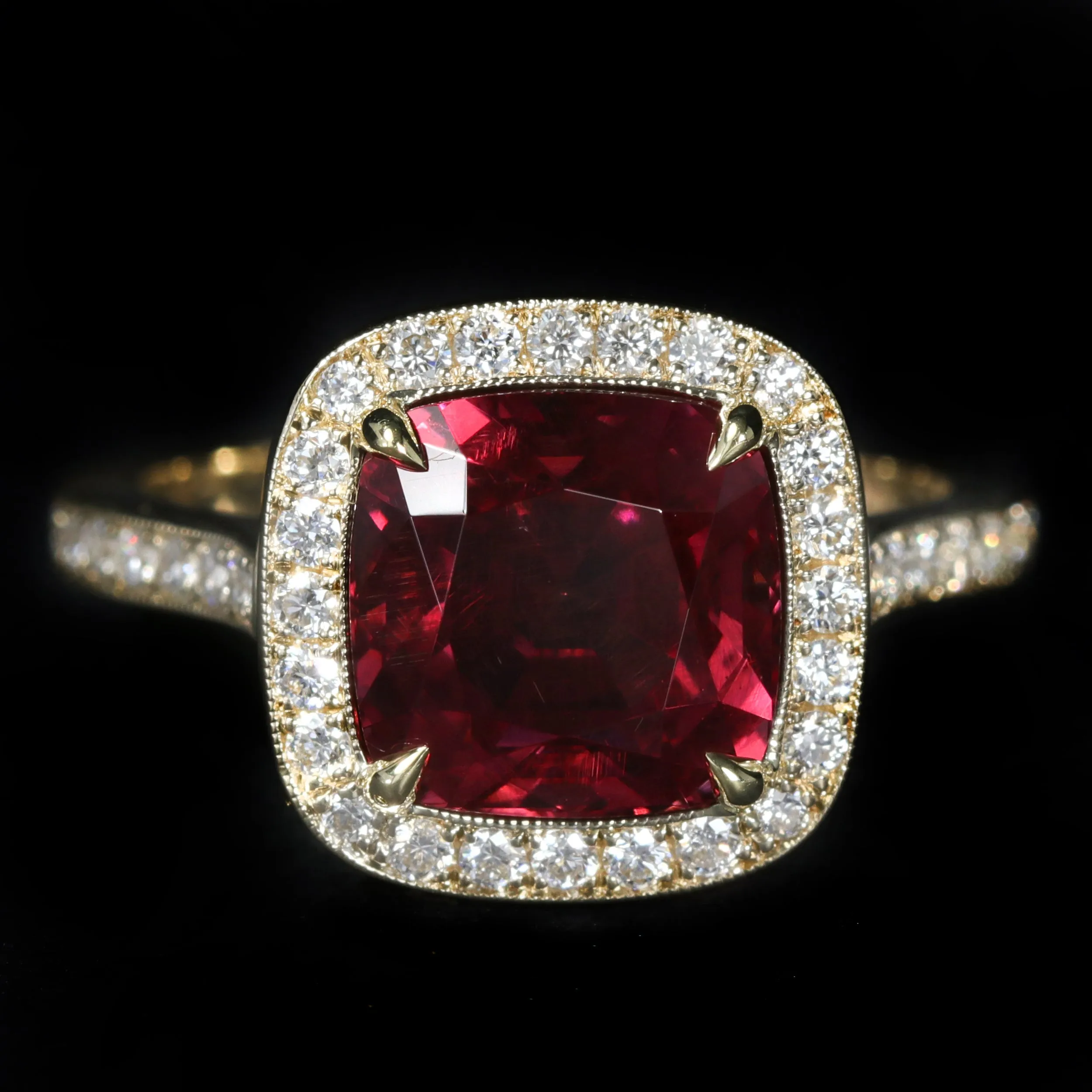 14K Yellow Gold 4.46 Carat Garnet and Diamond Ring