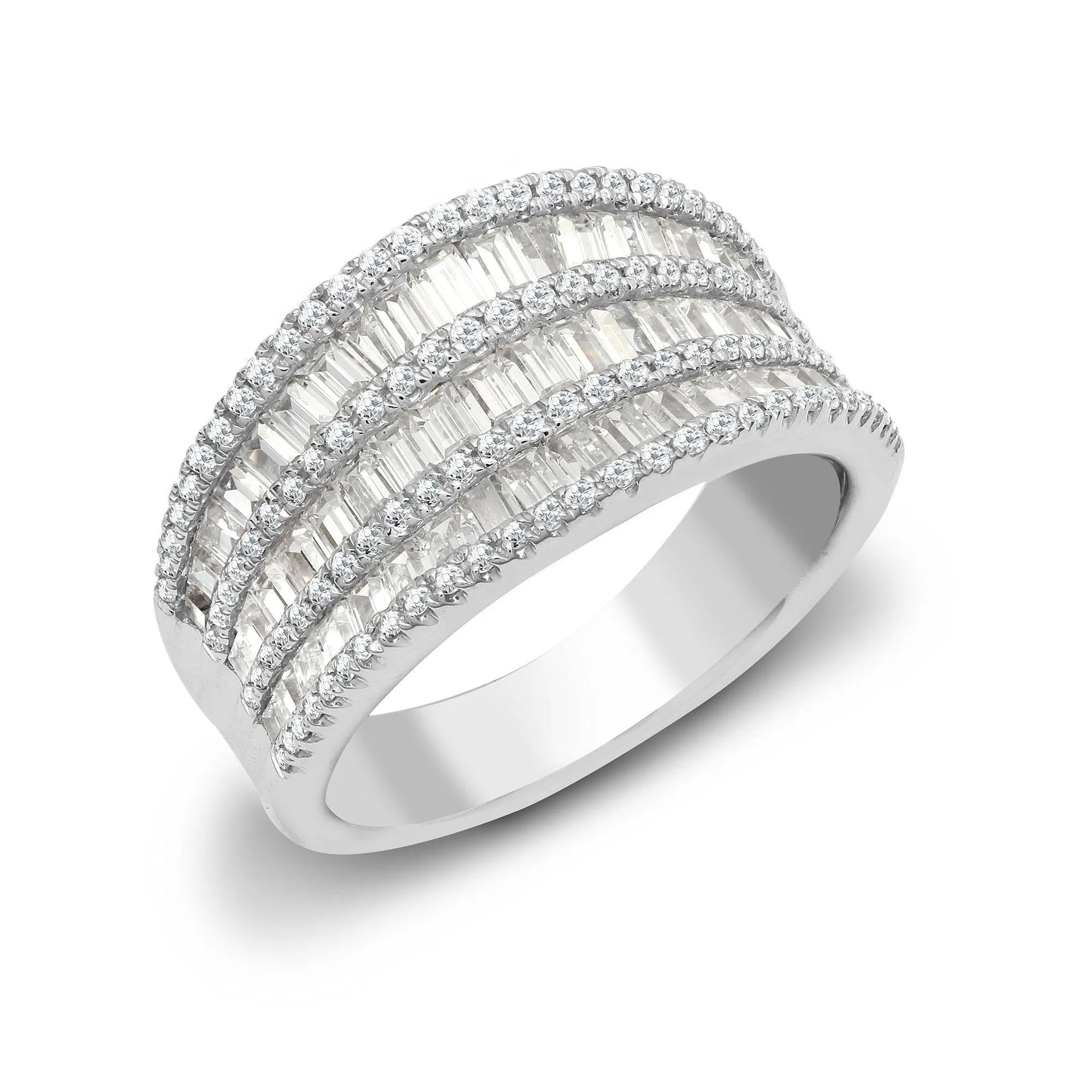 18ct White 2.21ct Round & Baguette Diamond Ring