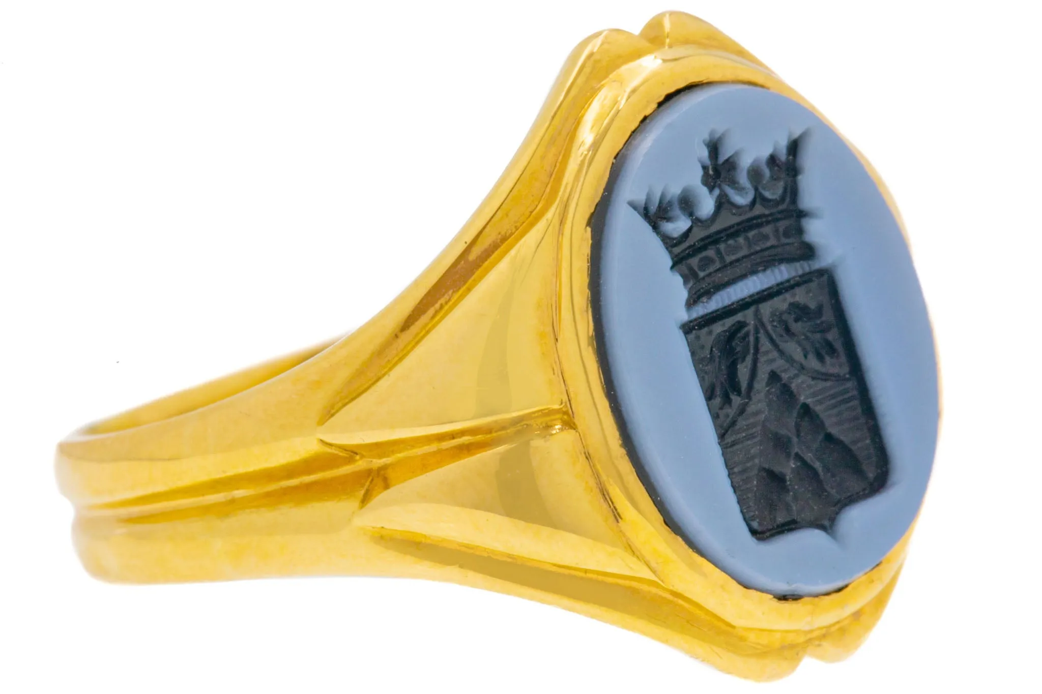 Antique 15ct Gold Agate Heraldic Intaglio Signet Ring