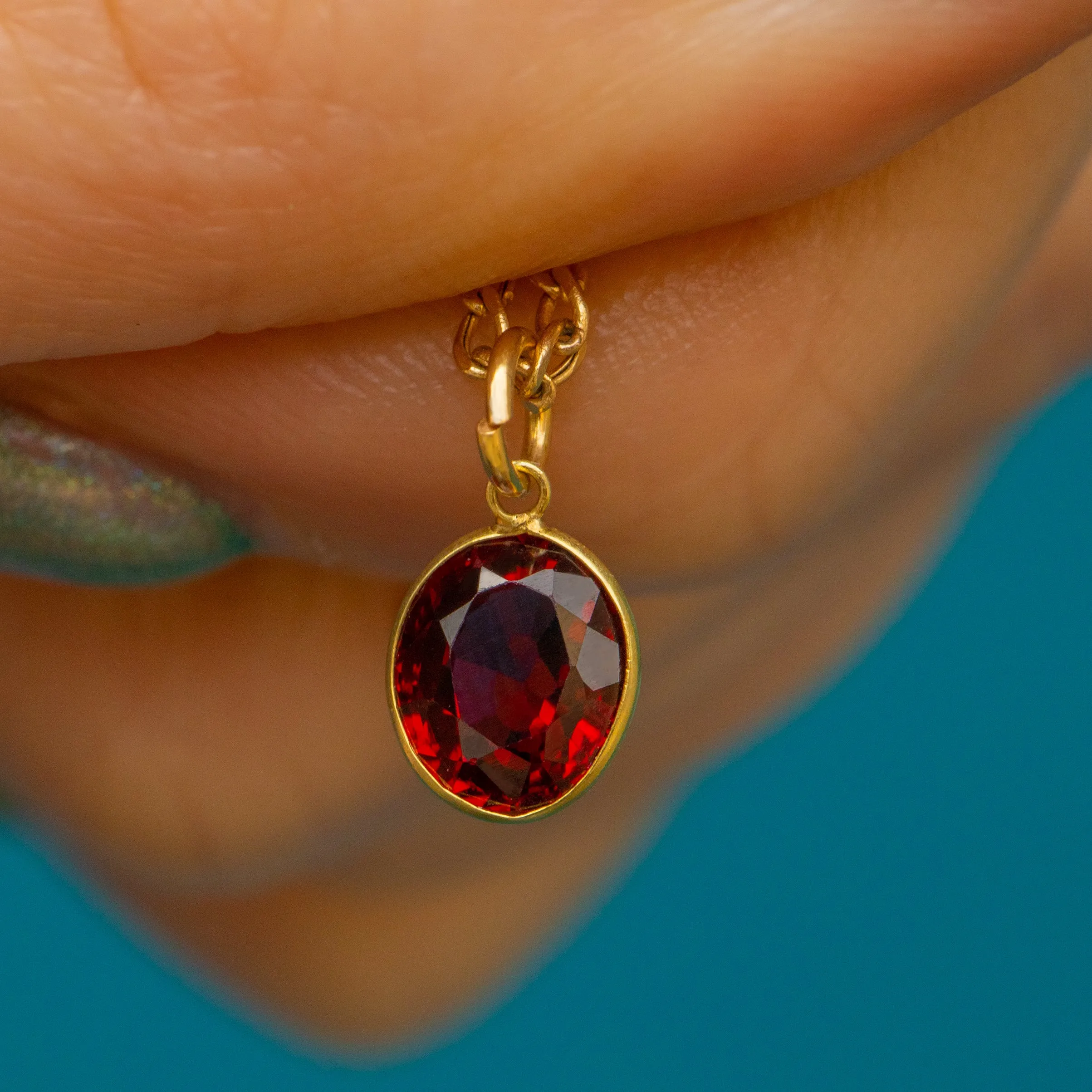 Antique 18ct Gold Garnet Charm, 1.10ct