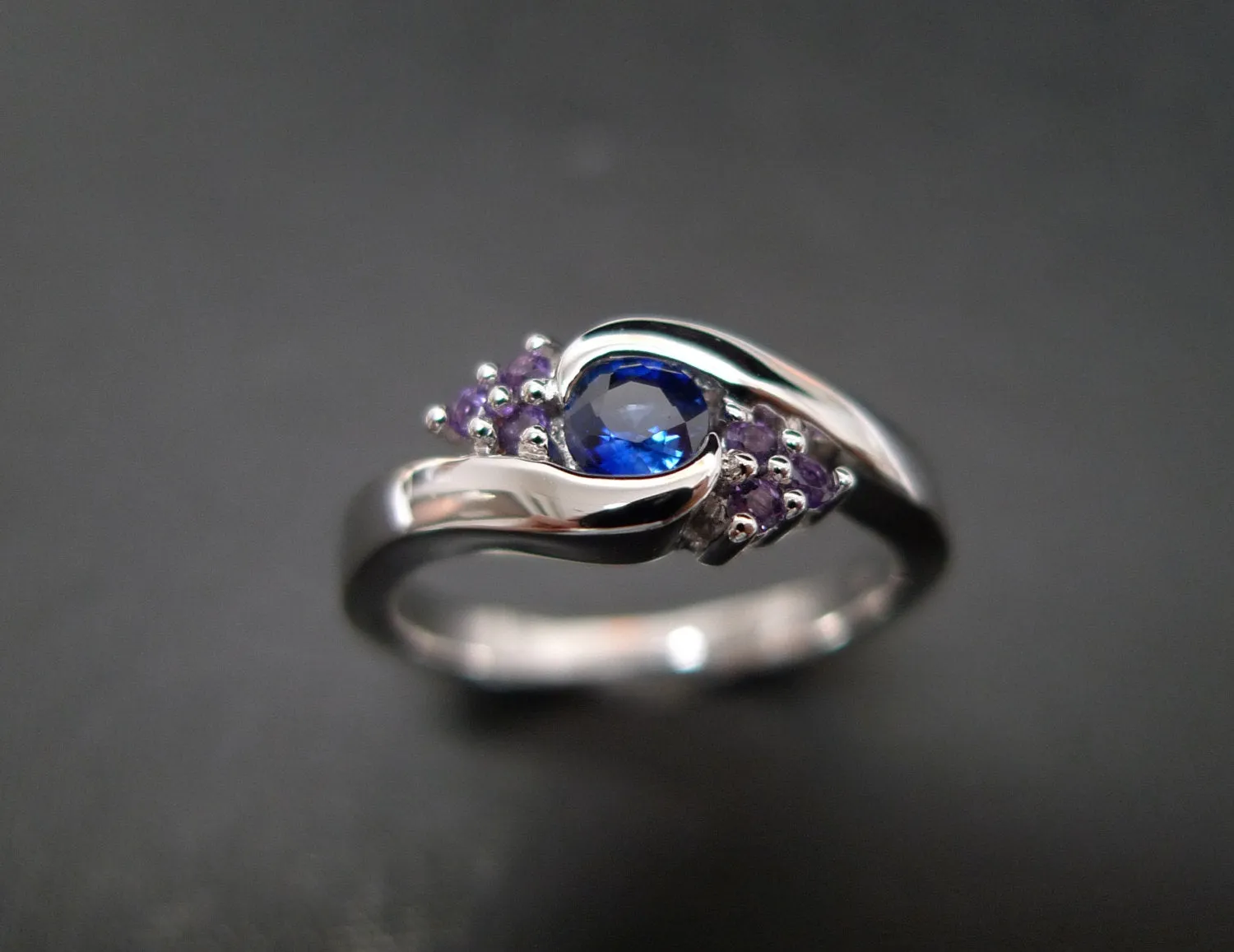 Blue Sapphire and Amethyst Ring in White Gold