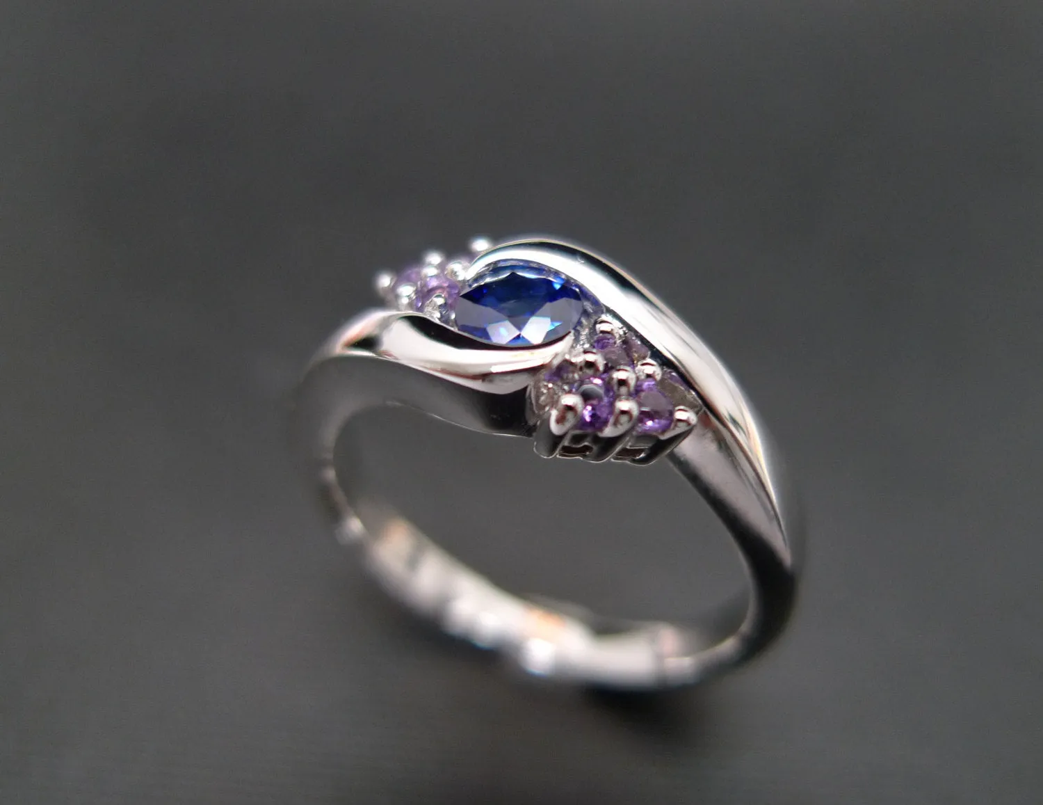 Blue Sapphire and Amethyst Ring in White Gold