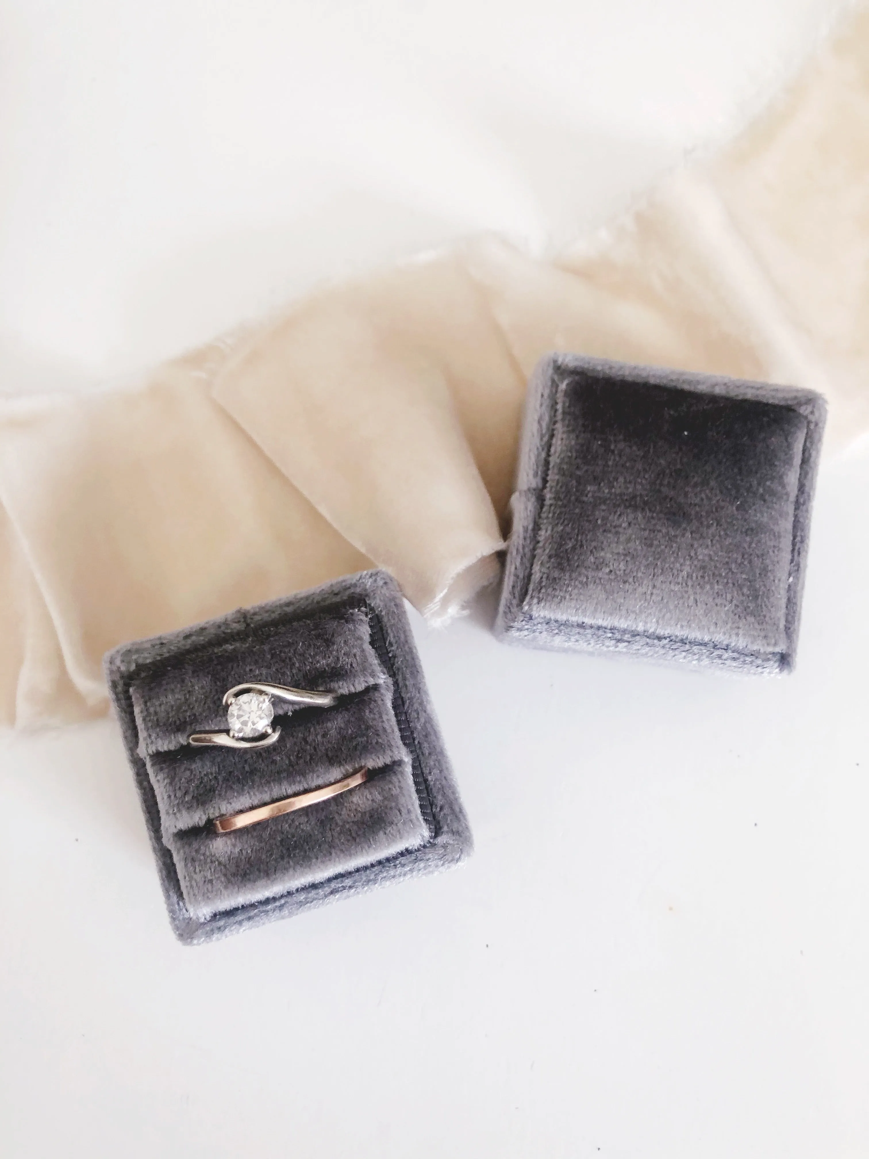 Charcoal Grey Velvet Sqaure Ring Box