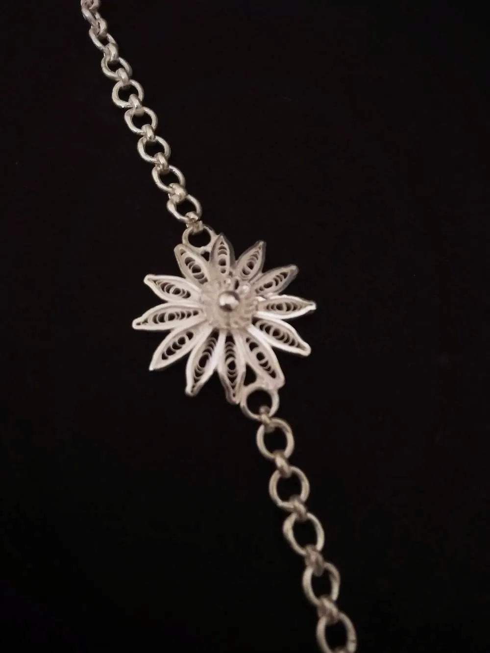 Divine - Silver rakhi