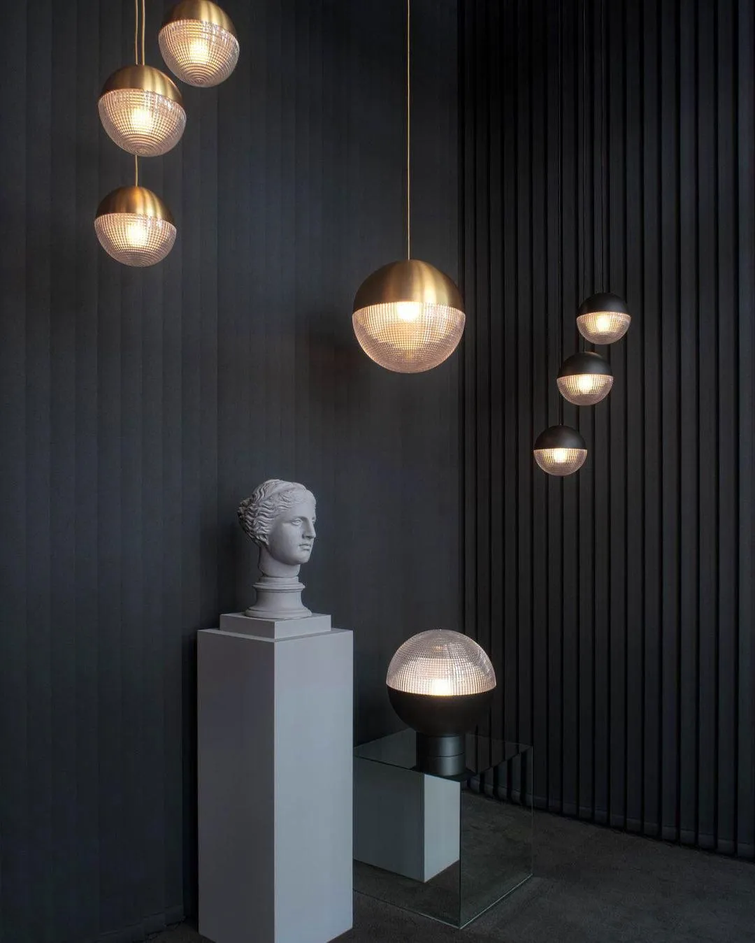 Lens Flair Pendant Lamp