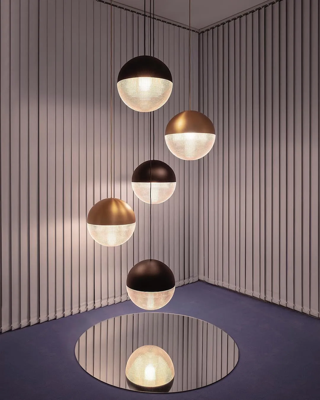 Lens Flair Pendant Lamp