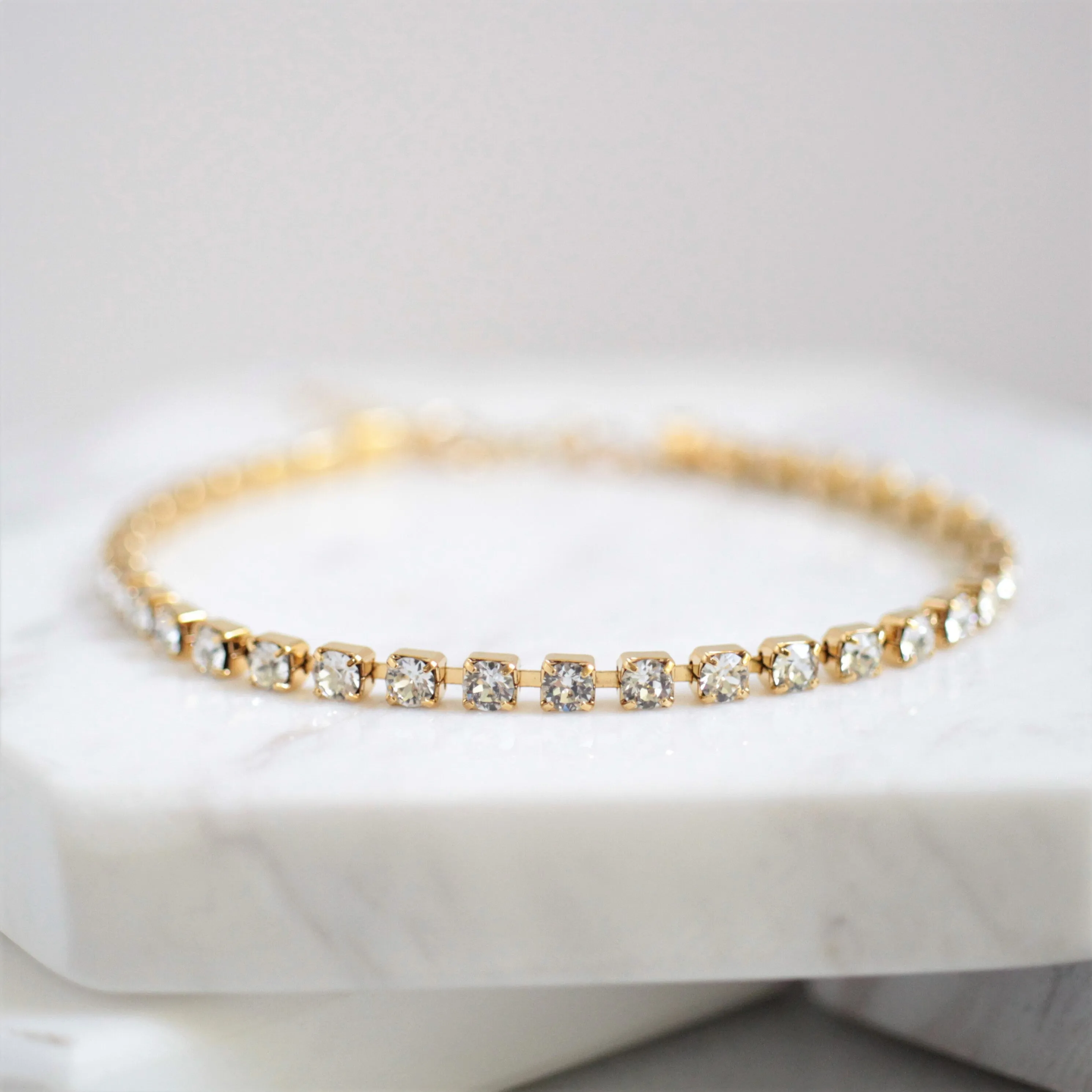 Minimalist Gold Crystal Bracelet