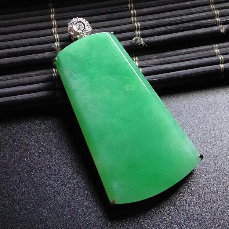 Natural Jade Pendant Jadeite Gold Pendant PT347