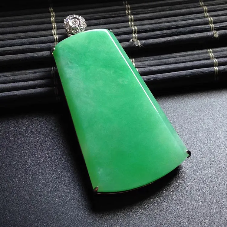 Natural Jade Pendant Jadeite Gold Pendant PT347