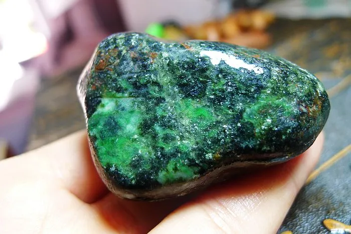 Natural Jade Rough Jadeite Raw (123g,5.4X4X3.8cm)