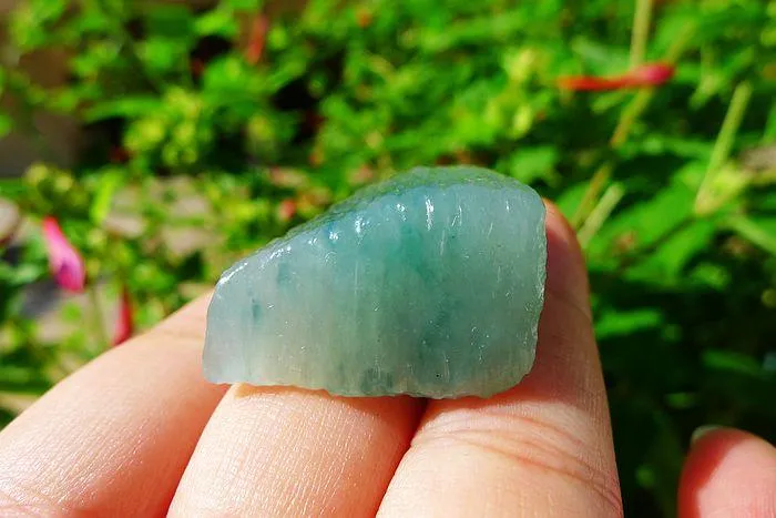 Natural Jade Rough Jadeite Raw (18g,2.9X2.6X1.4cm)