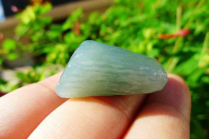 Natural Jade Rough Jadeite Raw (18g,2.9X2.6X1.4cm)