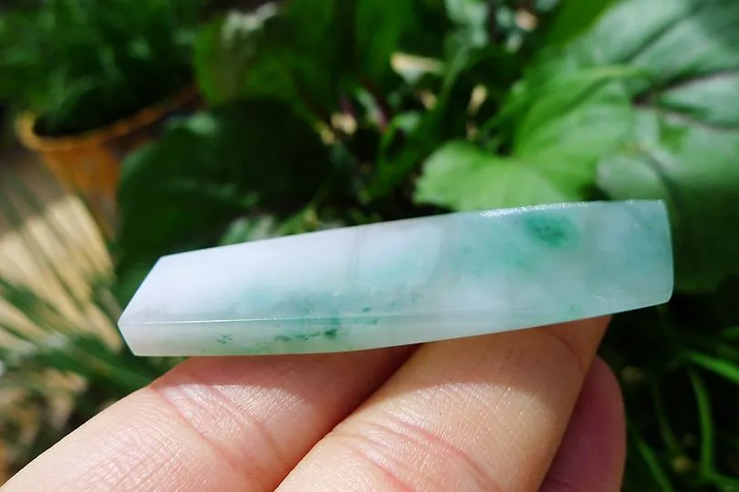 Natural Jade Rough Jadeite Raw (18g,6.2X2.3X0.5cm)