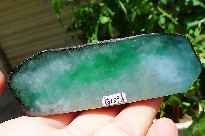 Natural Jade Rough Jadeite Raw (191g,9.9X3.3X2cm)