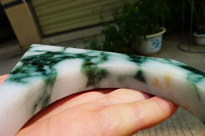 Natural Jade Rough Jadeite Raw (263g,11.7X8.5X1.6cm)