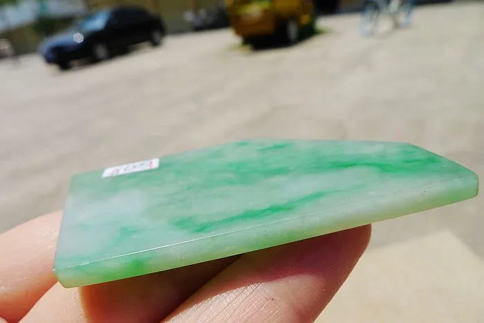 Natural Jade Rough Jadeite Raw (32g,6.3*2.8*0.45cm)