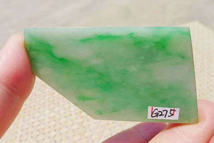 Natural Jade Rough Jadeite Raw (32g,6.3*2.8*0.45cm)