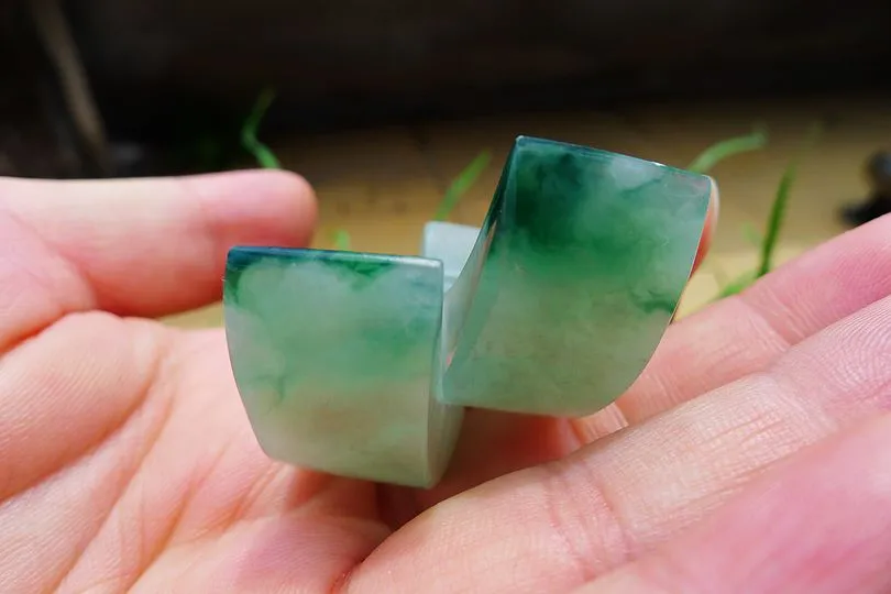 Natural Jade Rough Jadeite Raw 33g