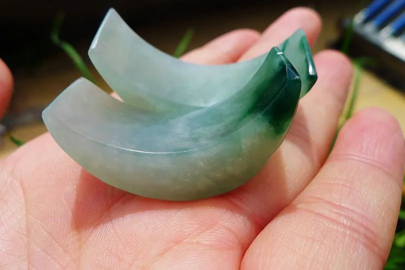 Natural Jade Rough Jadeite Raw 33g