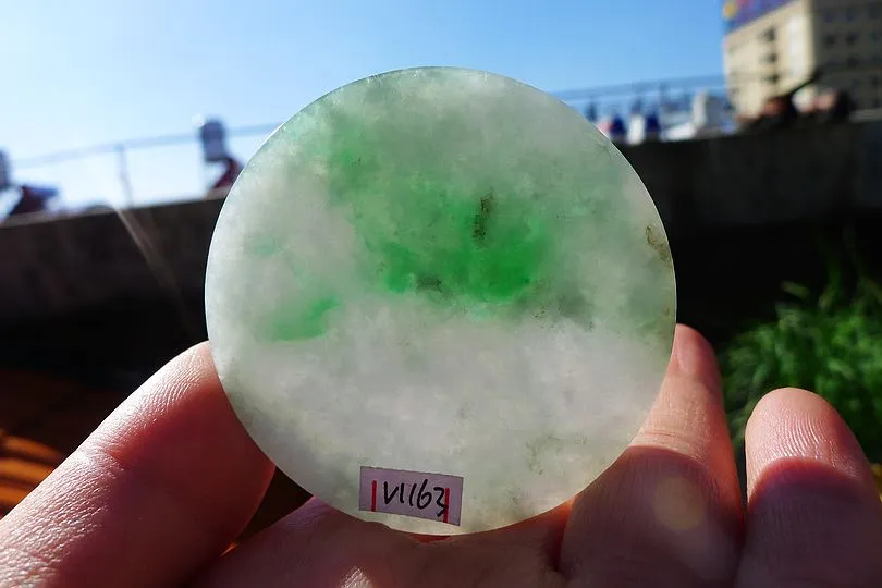 Natural Jade Rough Jadeite Raw (35g,5.25X5.25X0.5cm)