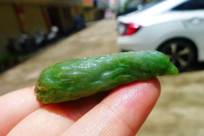 Natural Jade Rough Jadeite Raw (36g,5.2X3.2X1.1cm)