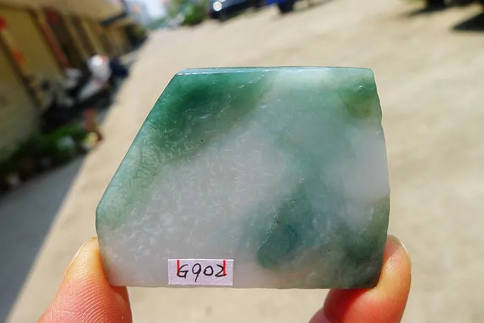 Natural Jade Rough Jadeite Raw (41g,5.4X4X0.7cm)