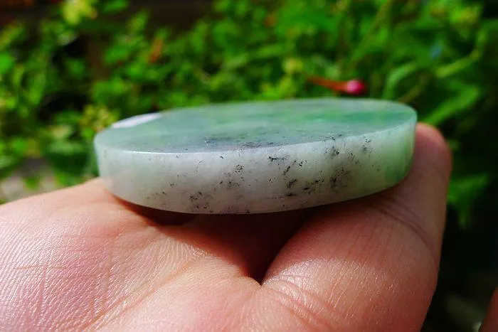 Natural Jade Rough Jadeite Raw (68g,5.6X0.7cm)