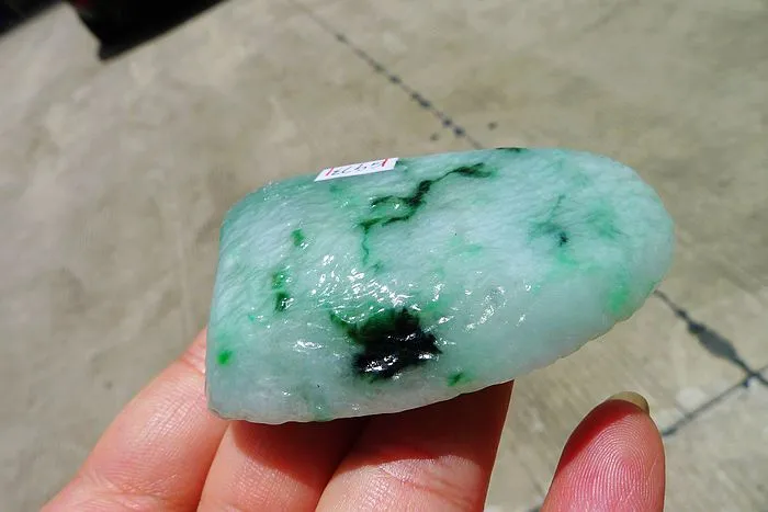 Natural Jade Rough Jadeite Raw (72g,6.2X3.8X1.6cm)