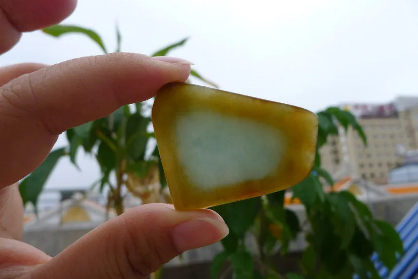 Natural Jade Rough Jadeite Raw S-82g