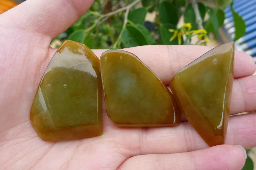 Natural Jade Rough Jadeite Raw S-82g