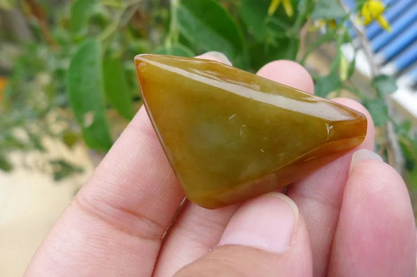 Natural Jade Rough Jadeite Raw S-82g