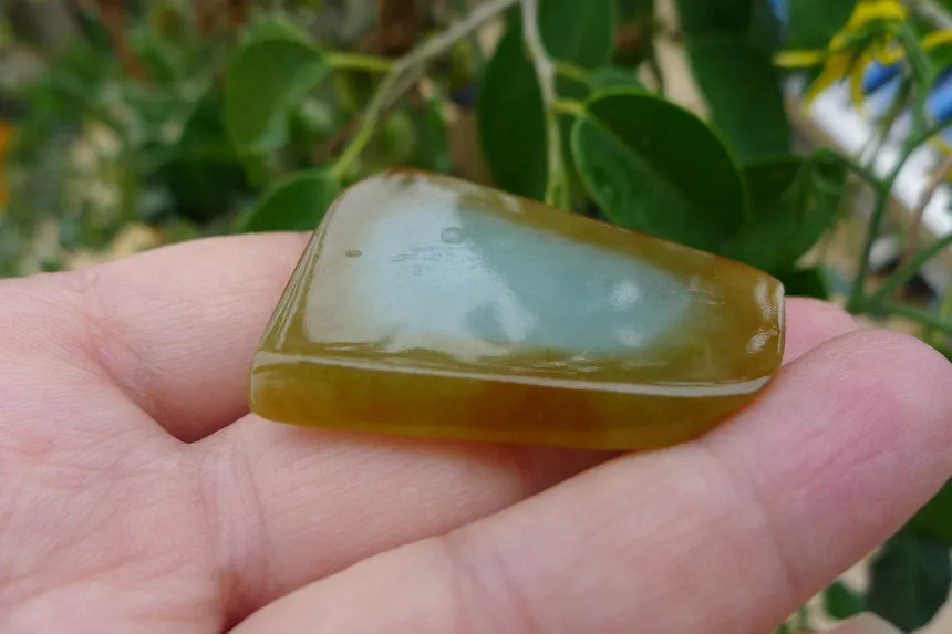 Natural Jade Rough Jadeite Raw S-82g