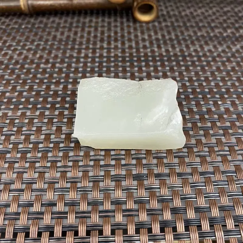 Natural Kunlun Jade Rough Nephrite Raw (36g,3.6X2.6X1.2cm)