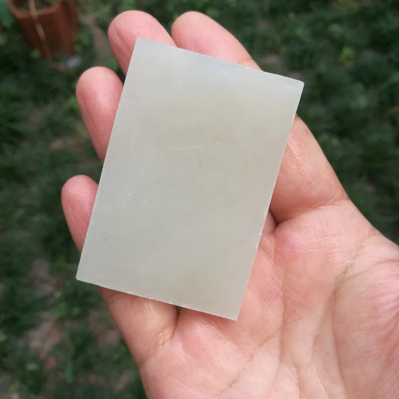 Natural Kunlun Jade Rough Nephrite Raw (53g, 6X4cm)