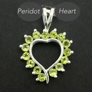 Pendant, Peridot Heart, 15 Faceted Rounds, 925 Sterling Silver, r6