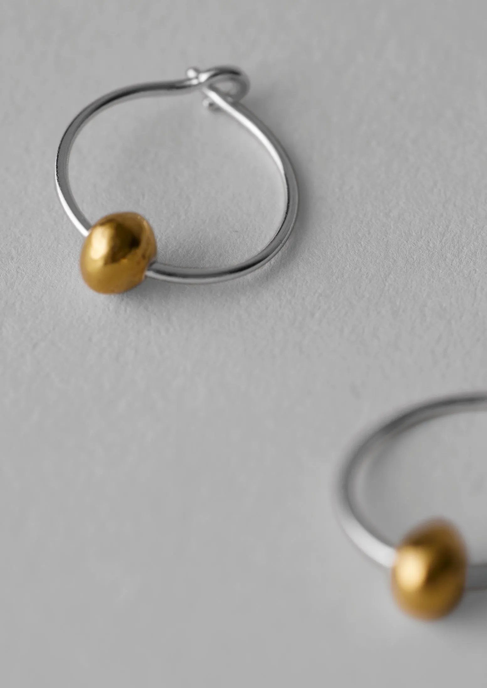 Sally Lacock Seed Hoop Earrings | Silver/Gold