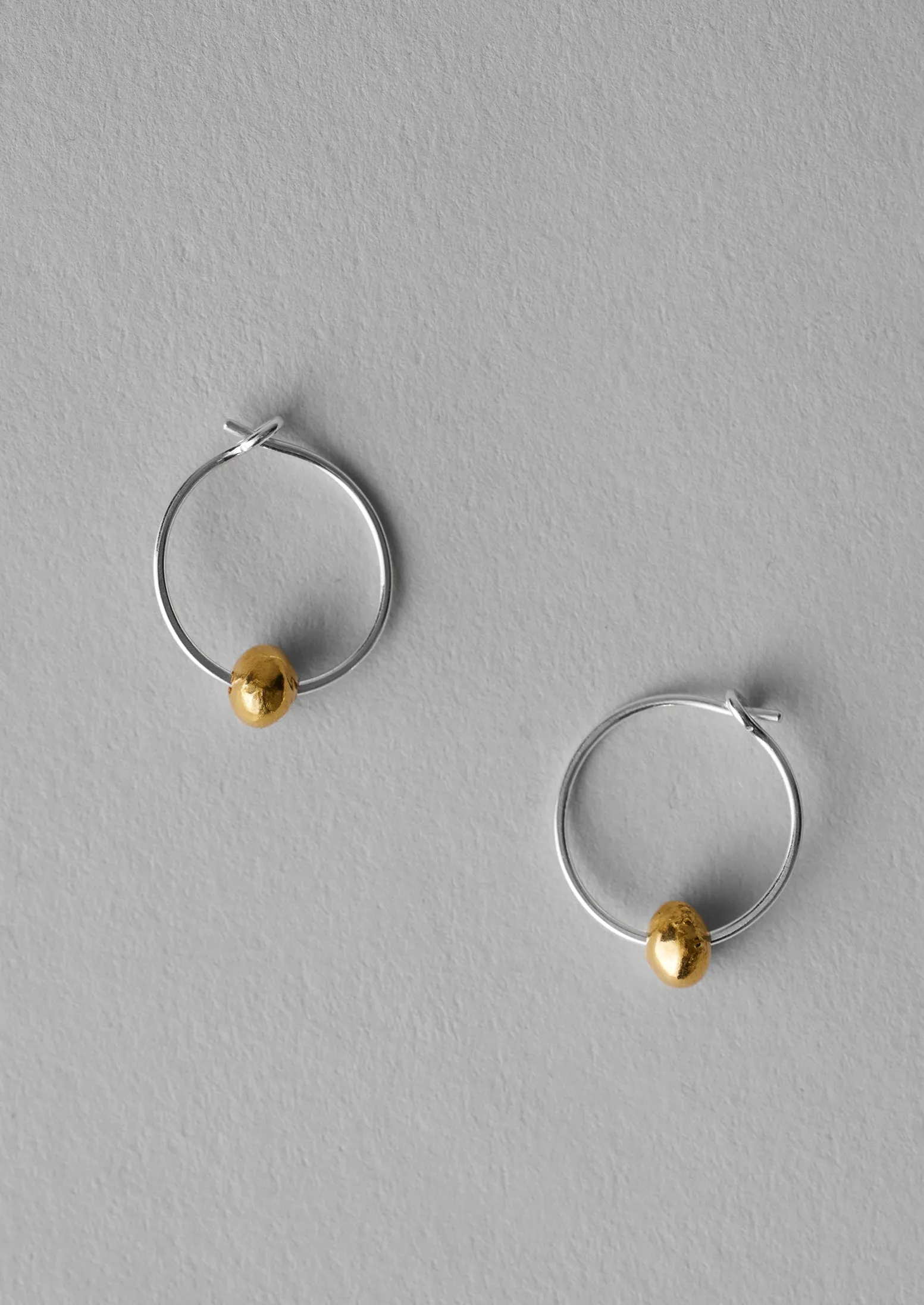 Sally Lacock Seed Hoop Earrings | Silver/Gold