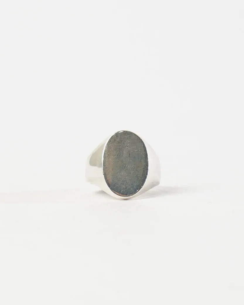 Silver Signet Ring / size: 8