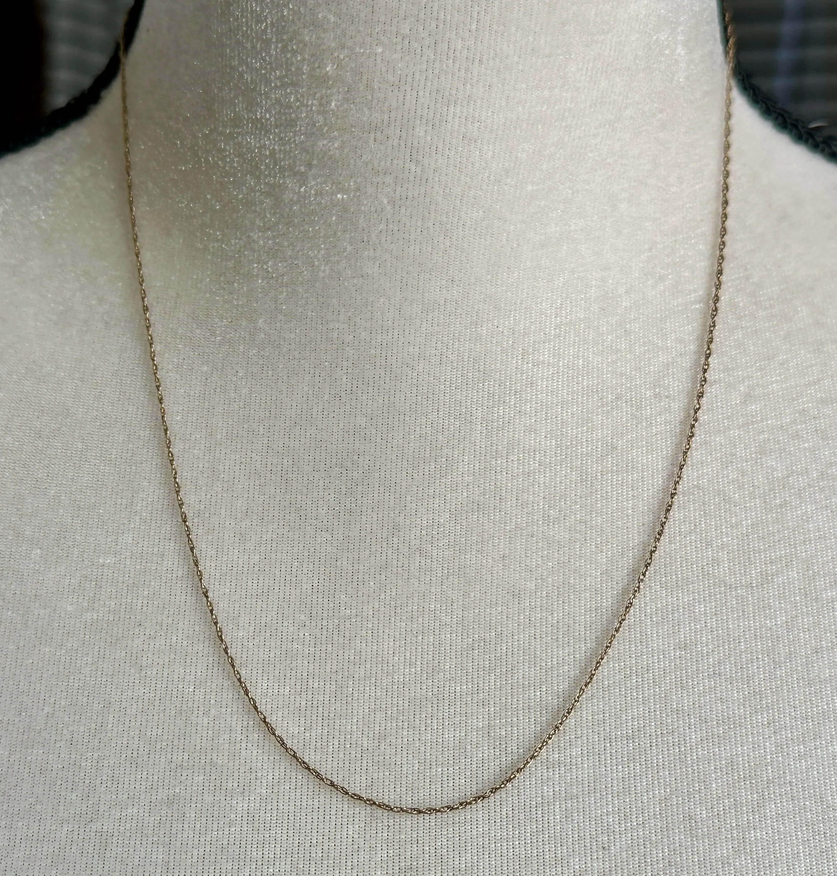 Vintage 1/20 14k Yellow Gold Filled Chain Link Necklace Signed