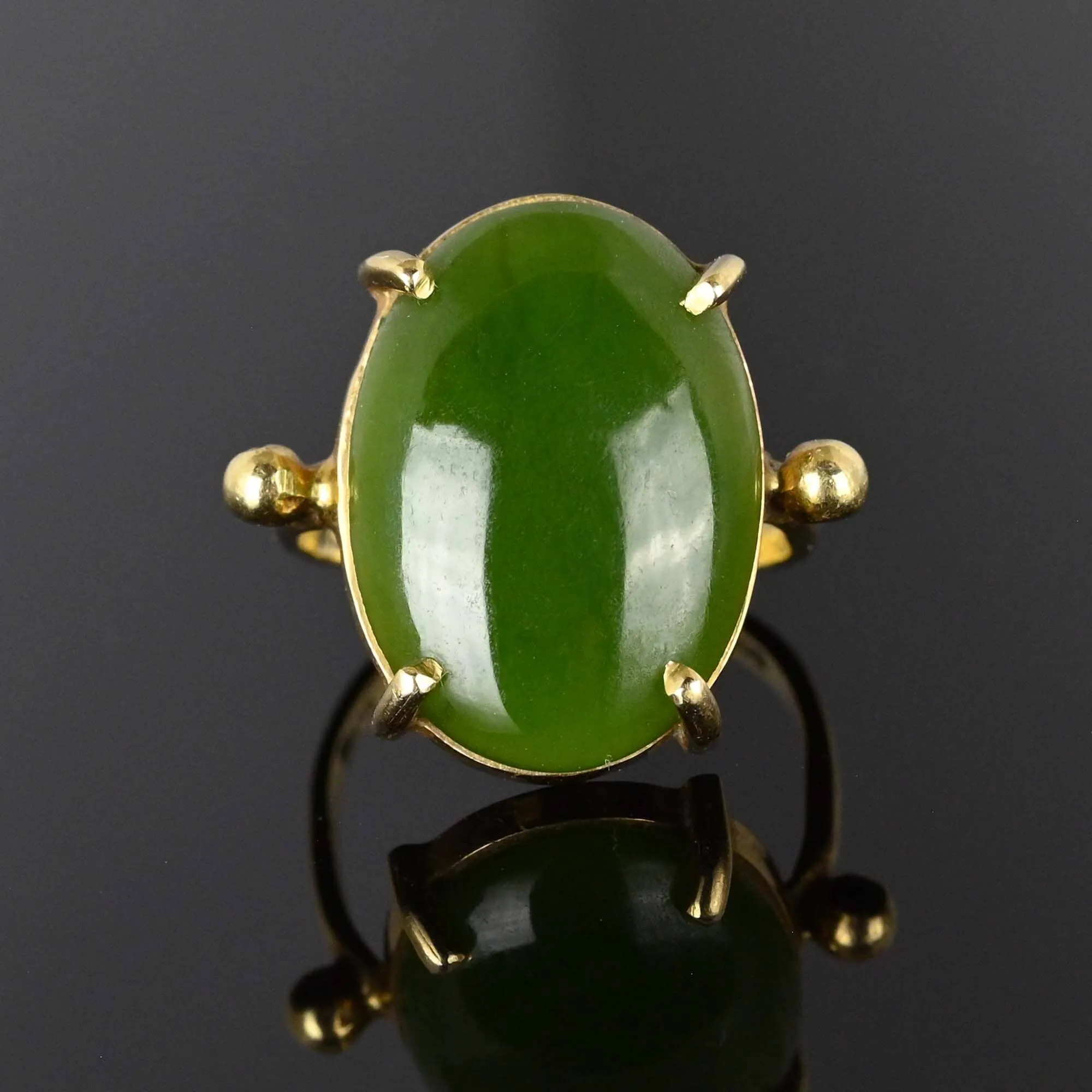 Vintage Gold Green Jade Cabochon Statement Ring