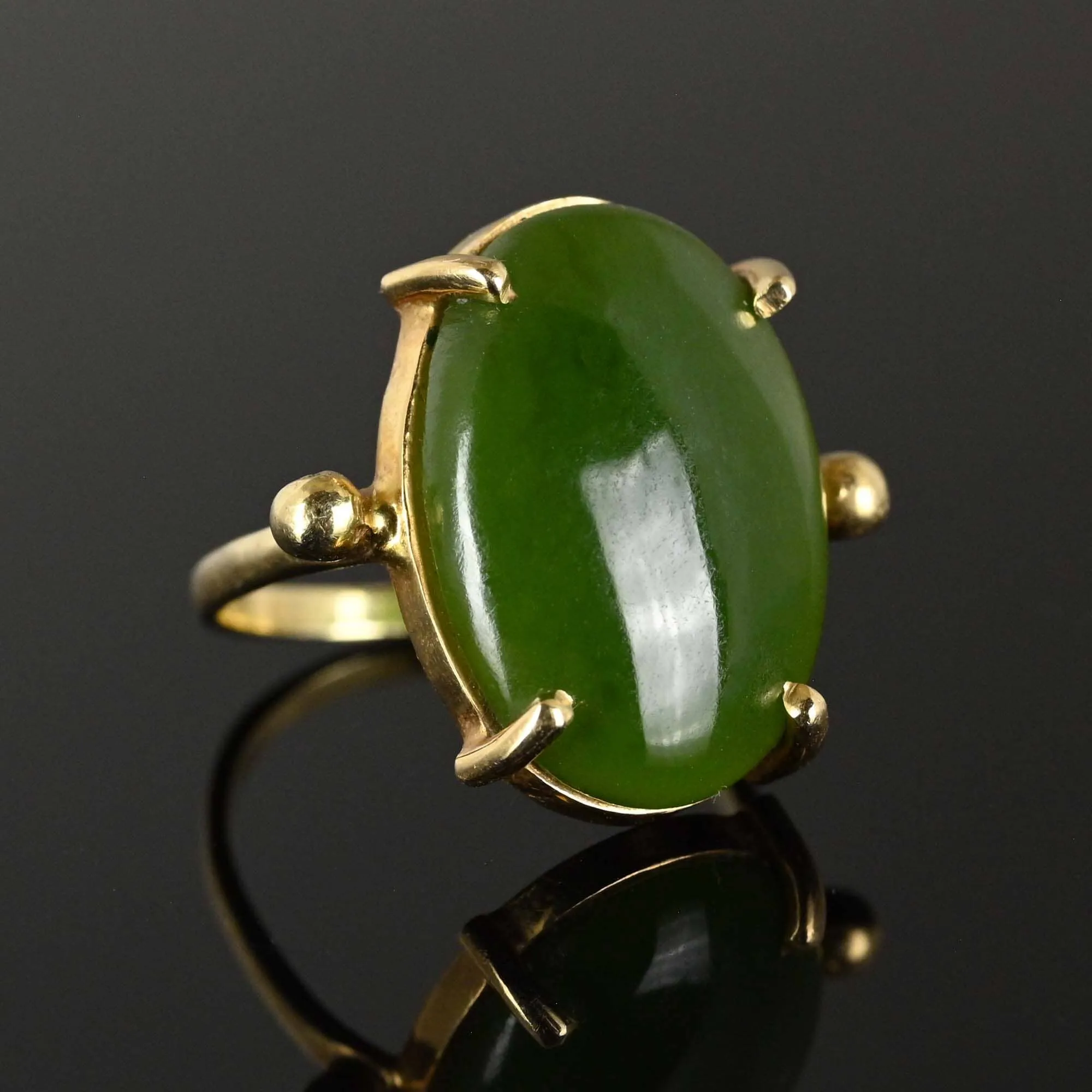 Vintage Gold Green Jade Cabochon Statement Ring