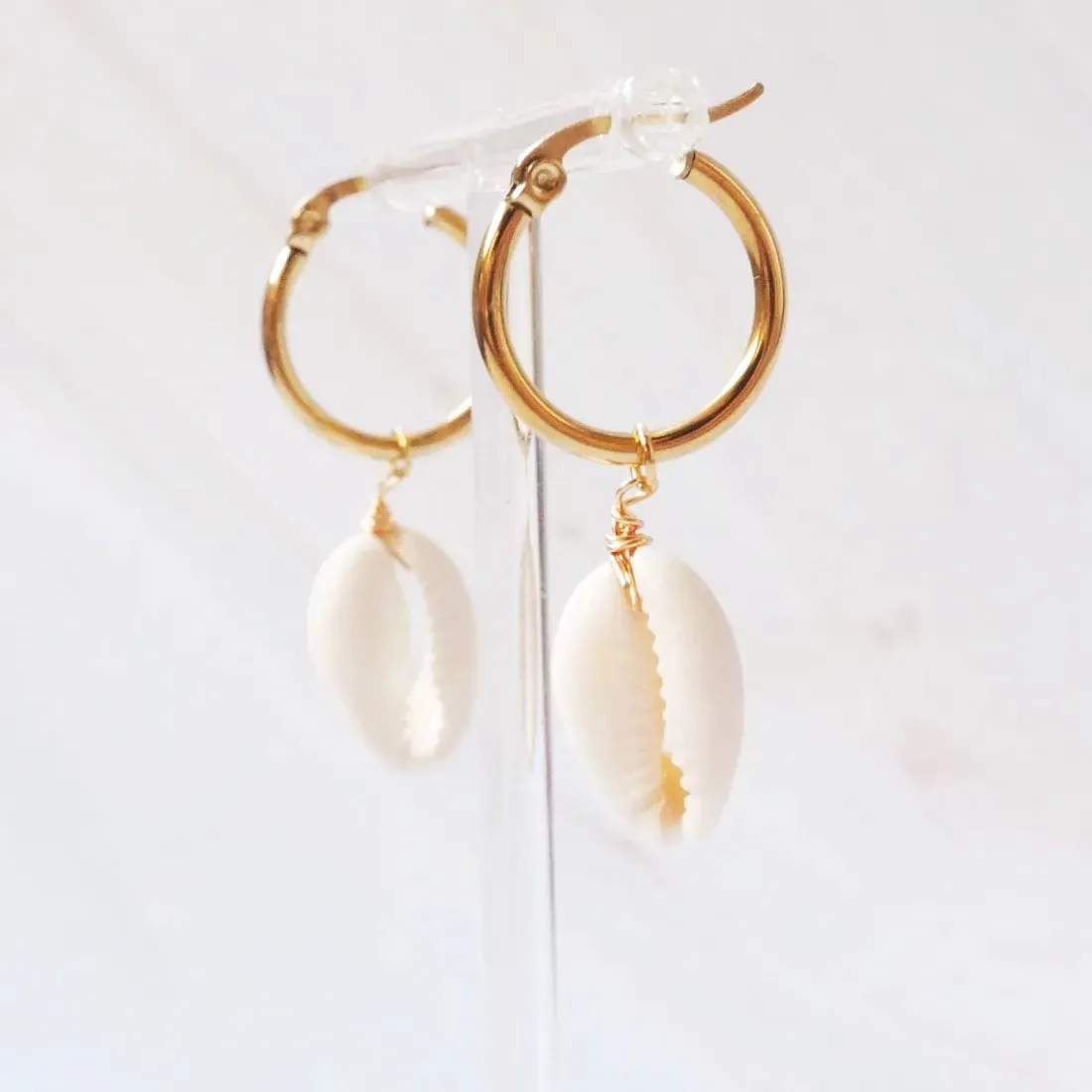 Waialea Cowry Seashell Hawaiian Hoop Earrings